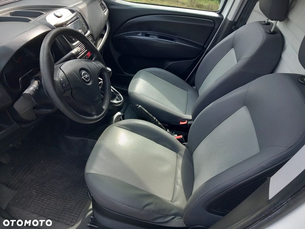 Opel Combo - 22