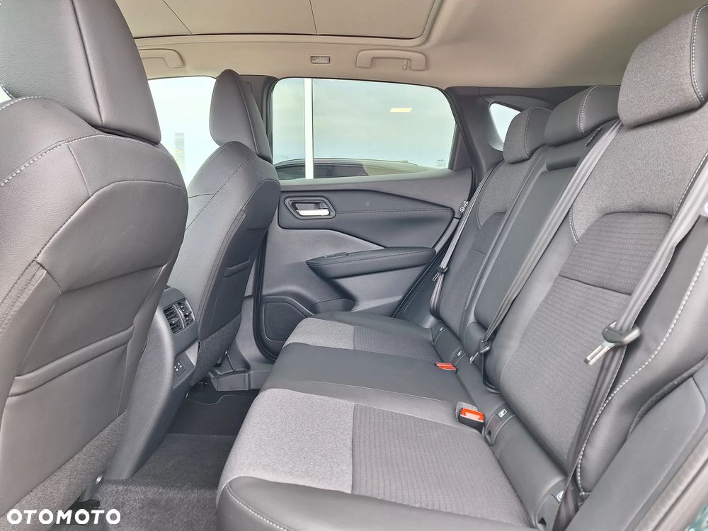 Nissan Qashqai 1.3 DIG-T MHEV N-Connecta Xtronic - 9