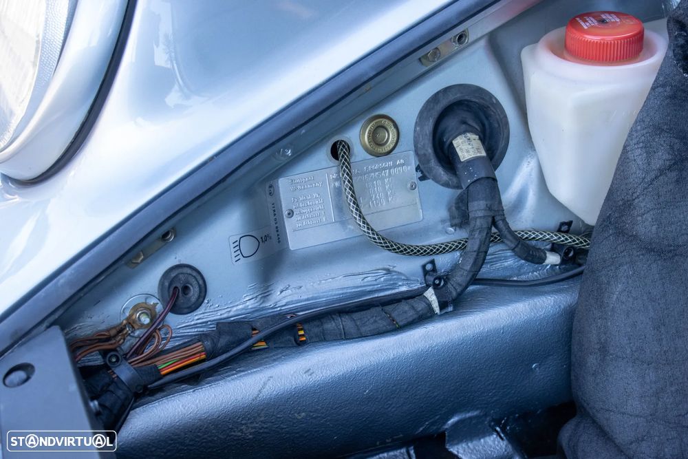 Porsche 911 (964) Coupé 3.3 Turbo II - 45