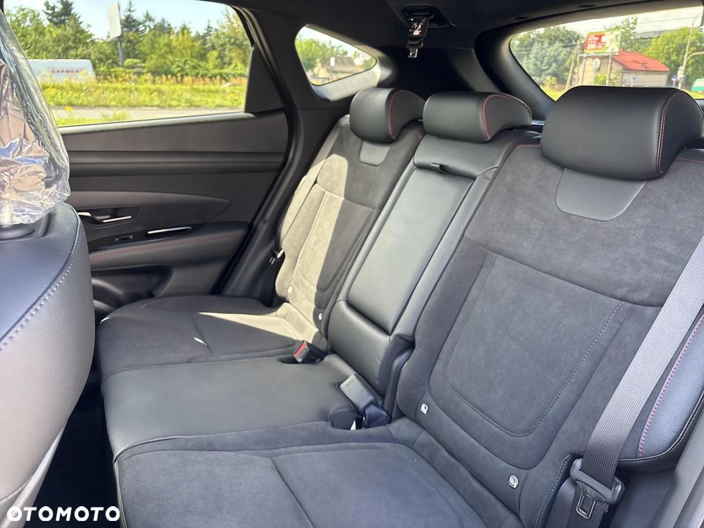 Hyundai Tucson 1.6 T-GDi HEV N-Line 2WD - 14