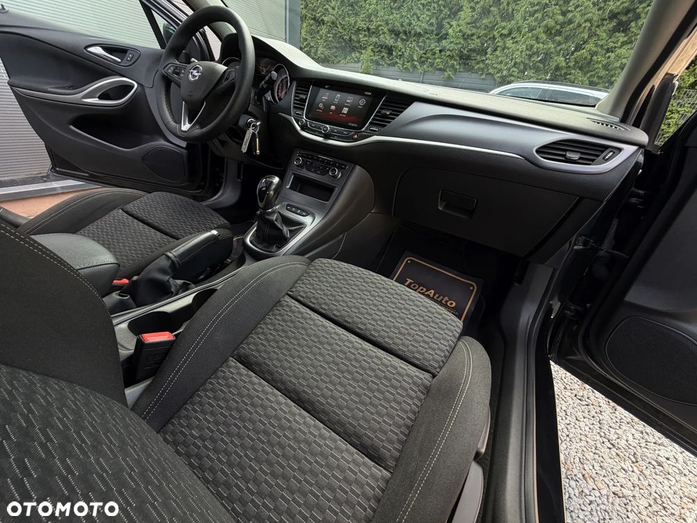 Opel Astra 1.6 D Start/Stop Innovation - 17