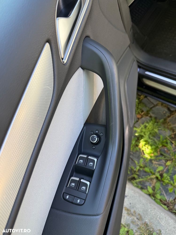 Audi Q3 2.0 TDI Quattro S tronic - 12