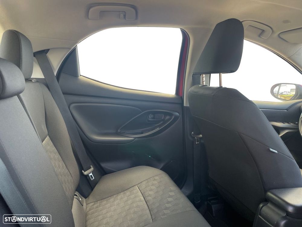 Toyota Yaris - 20