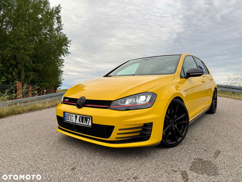 Volkswagen Golf 2.0 TSI BMT GTI Performance DSG - 2