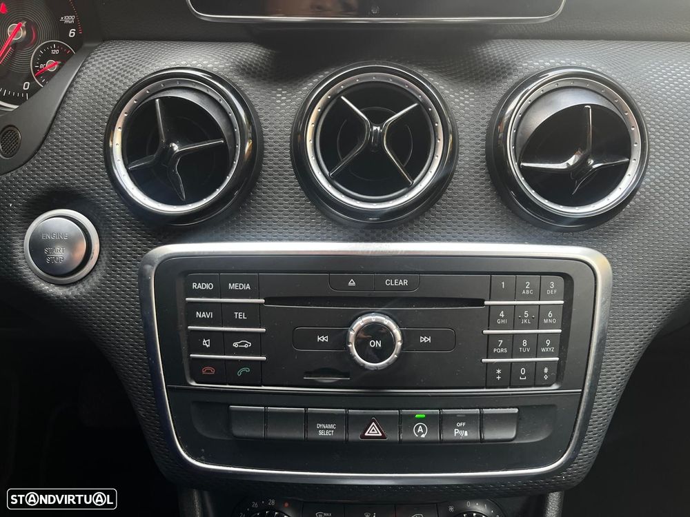 Mercedes-Benz A 180 - 32