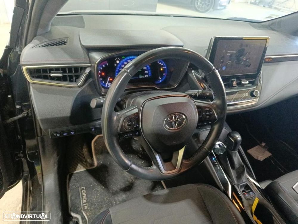 Toyota Corolla 1.8 Hybrid Exclusive - 4