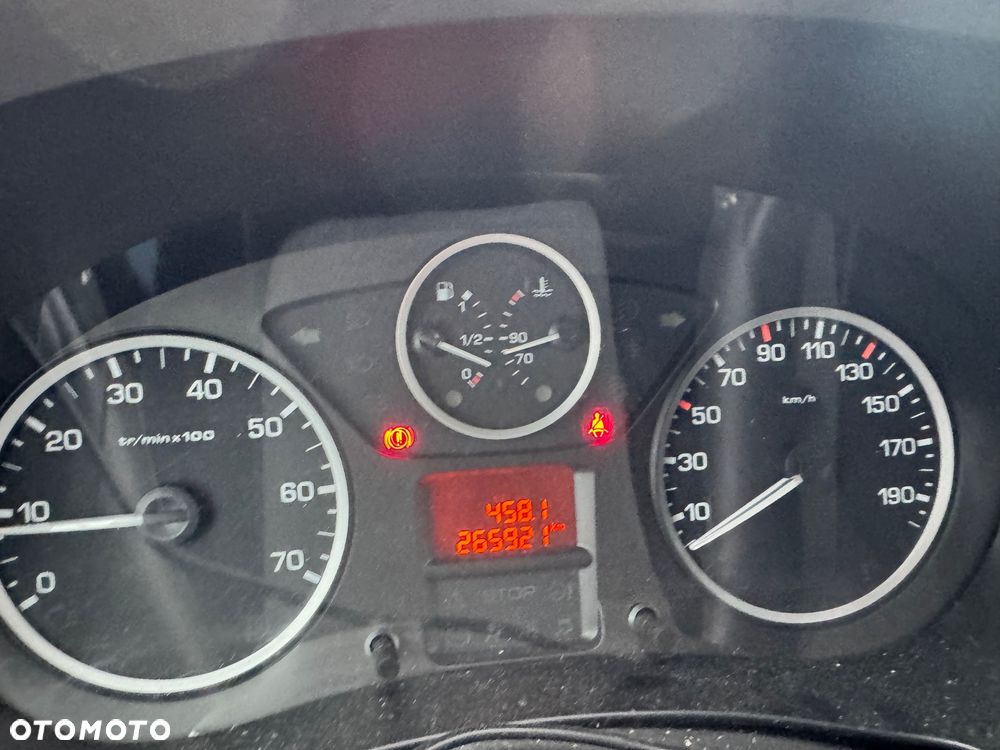 Peugeot Partner - 12