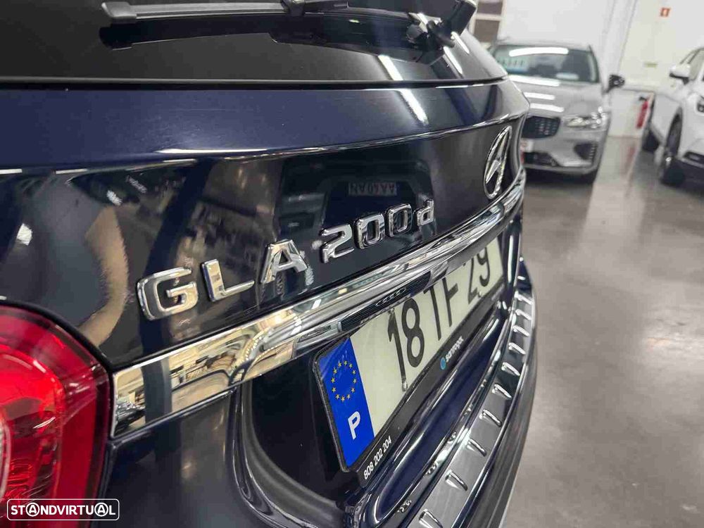 Mercedes-Benz GLA 200 CDi Urban Aut. - 20