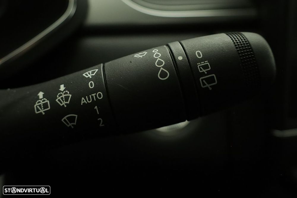 Renault Captur 1.0 TCe Techno Bi-Fuel - 19