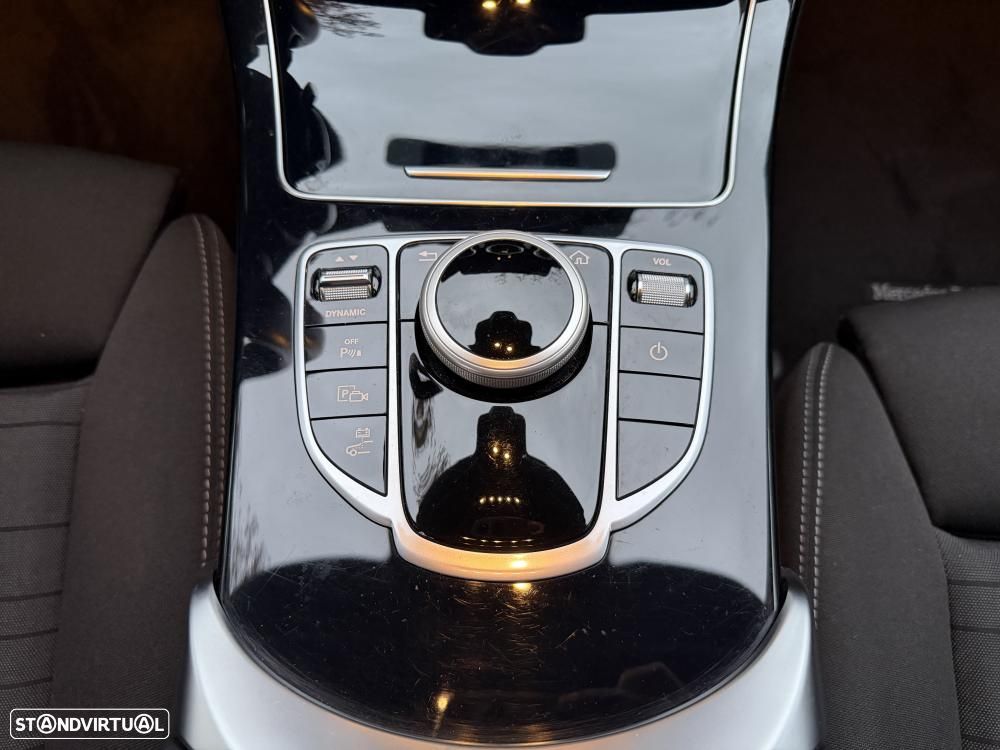 Mercedes-Benz C 300 - 5