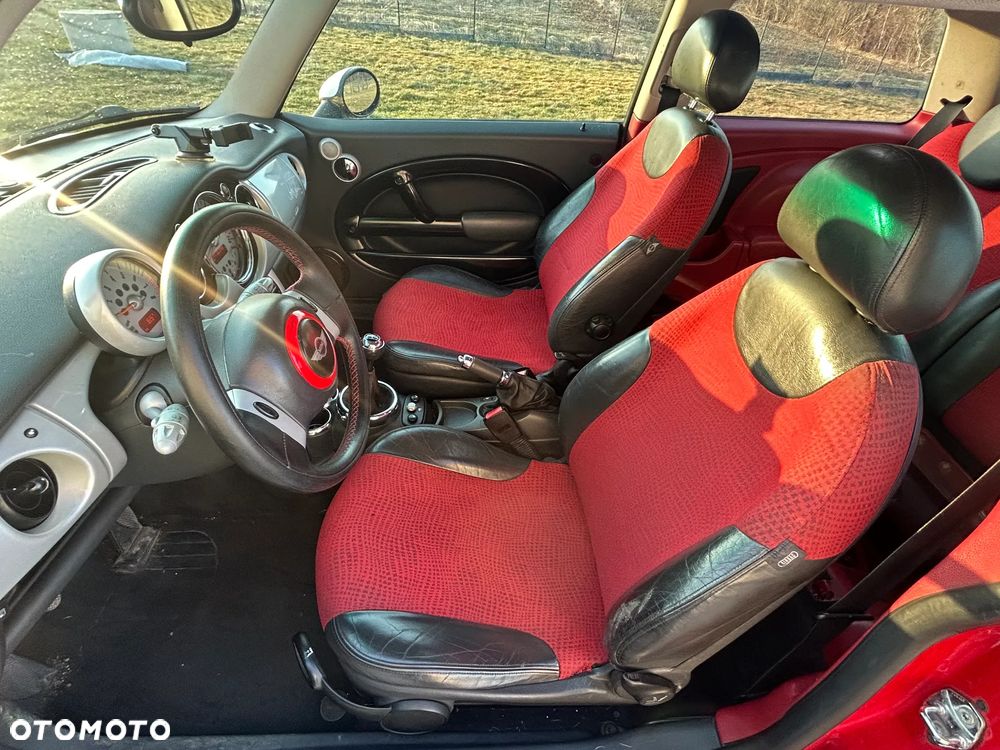 MINI Cooper chili - 16