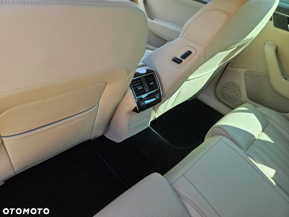 Skoda Superb 1.4 TSI DSG L&K - 4