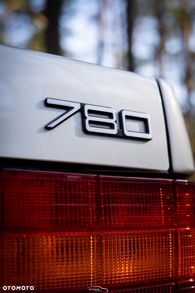 Volvo 780 - 17