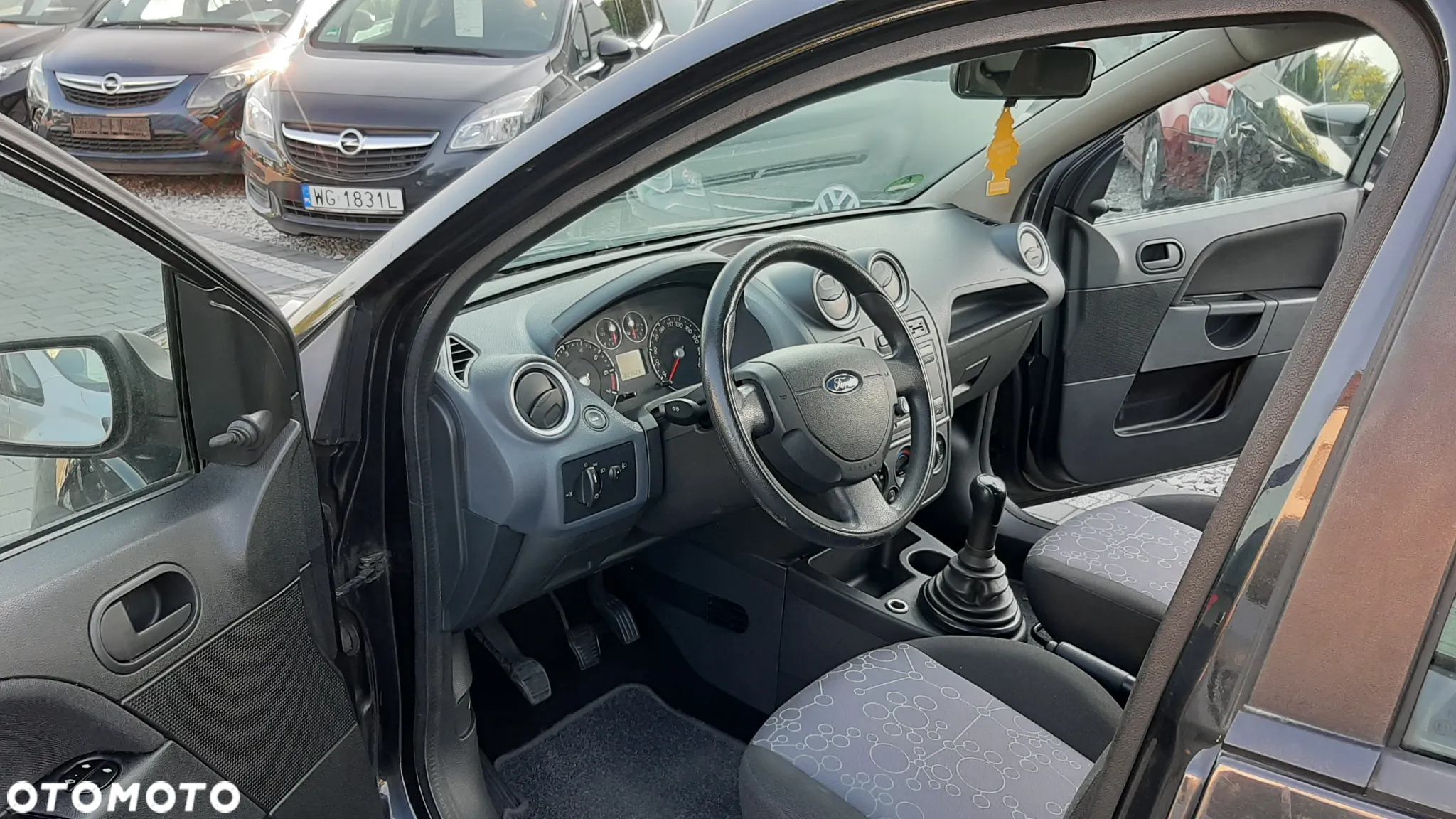 Ford Fiesta 1.3 - 7