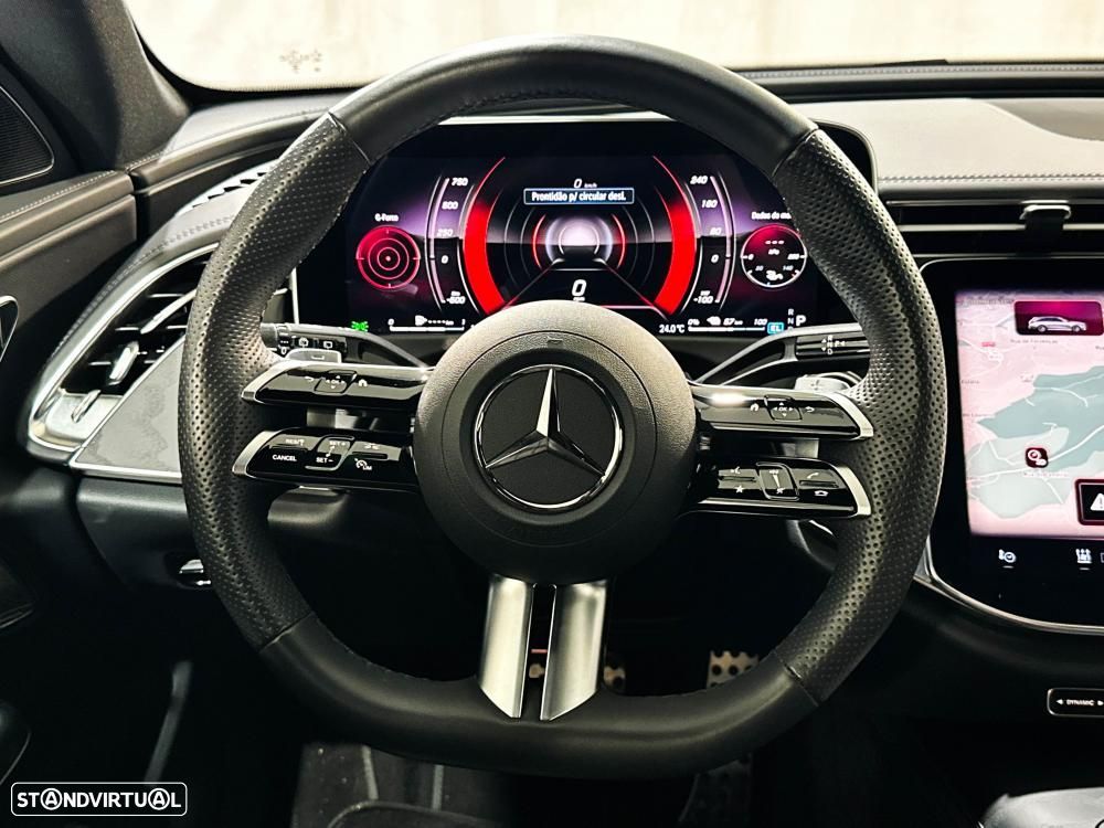 Mercedes-Benz E 300 de - 23