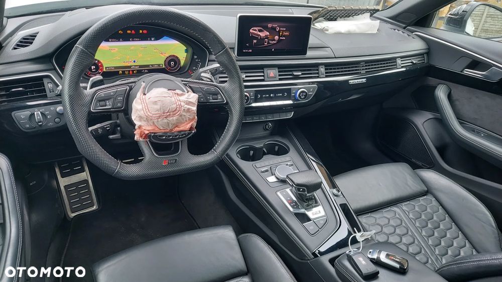 Audi RS4 Avant Avant quattro tiptronic - 25