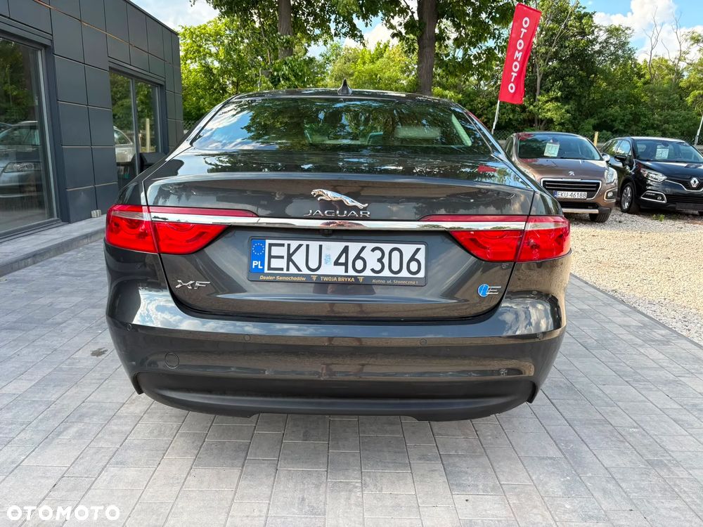 Jaguar XF E-Performance Prestige - 8