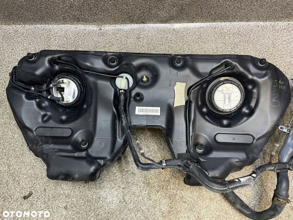 Bak zbiornik pompka pompa plywak wlew paliwa Mercedes W211 2.7 CDI 80litrow - 3