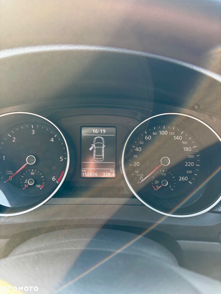 Volkswagen Jetta 2.0 TDI DPF BMT Trendline - 6