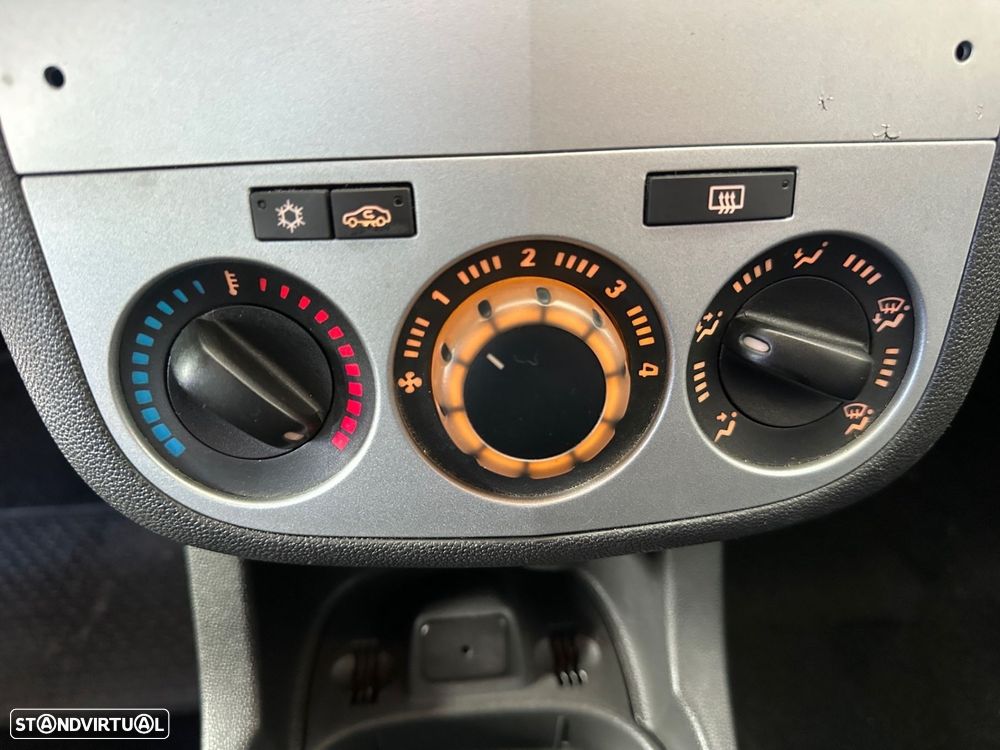 Opel Corsa 1.3 CDTi Enjoy - 14