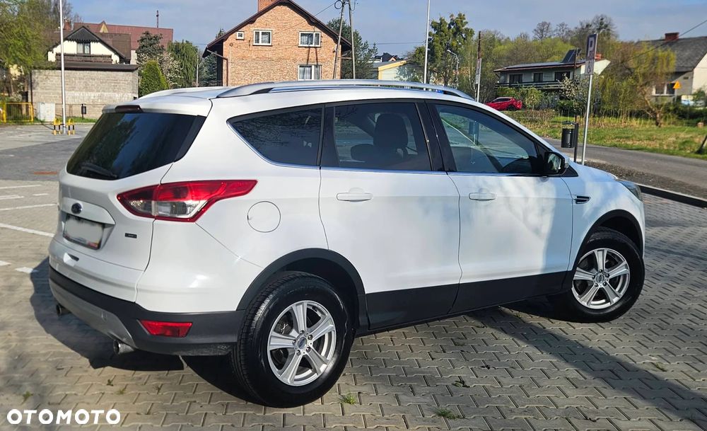 Ford Kuga 1.5 EcoBoost 2x4 Trend - 15