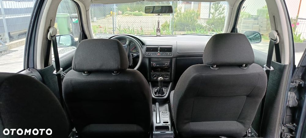 Volkswagen Golf 1.9 CL TDI - 7