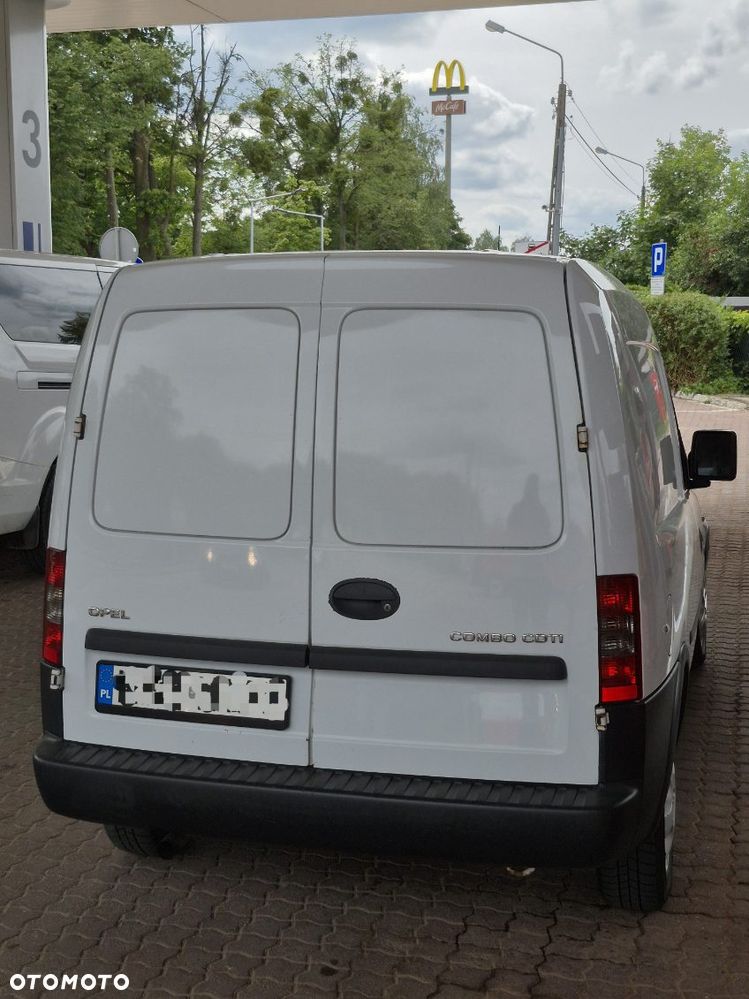 Opel Combo klimatyzacja - 6