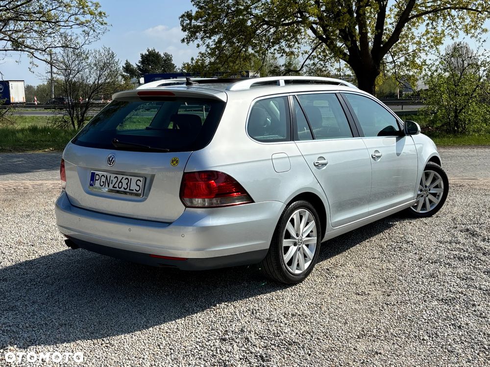 Volkswagen Golf 2.0 TDI DPF Highline - 7