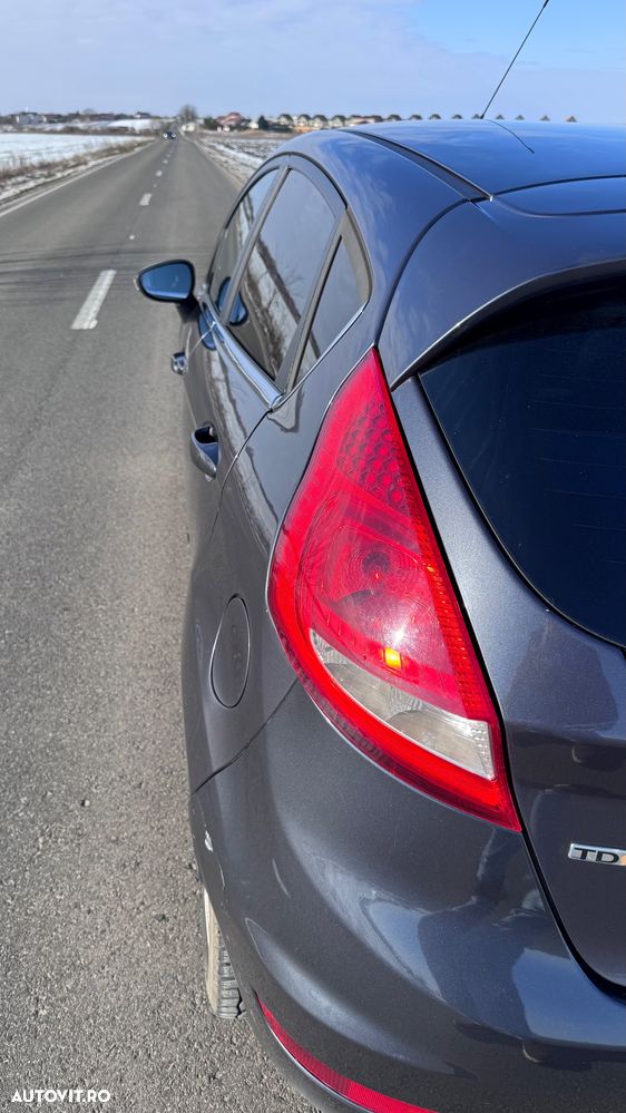 Ford Fiesta 1.4 TDCI Titanium - 7