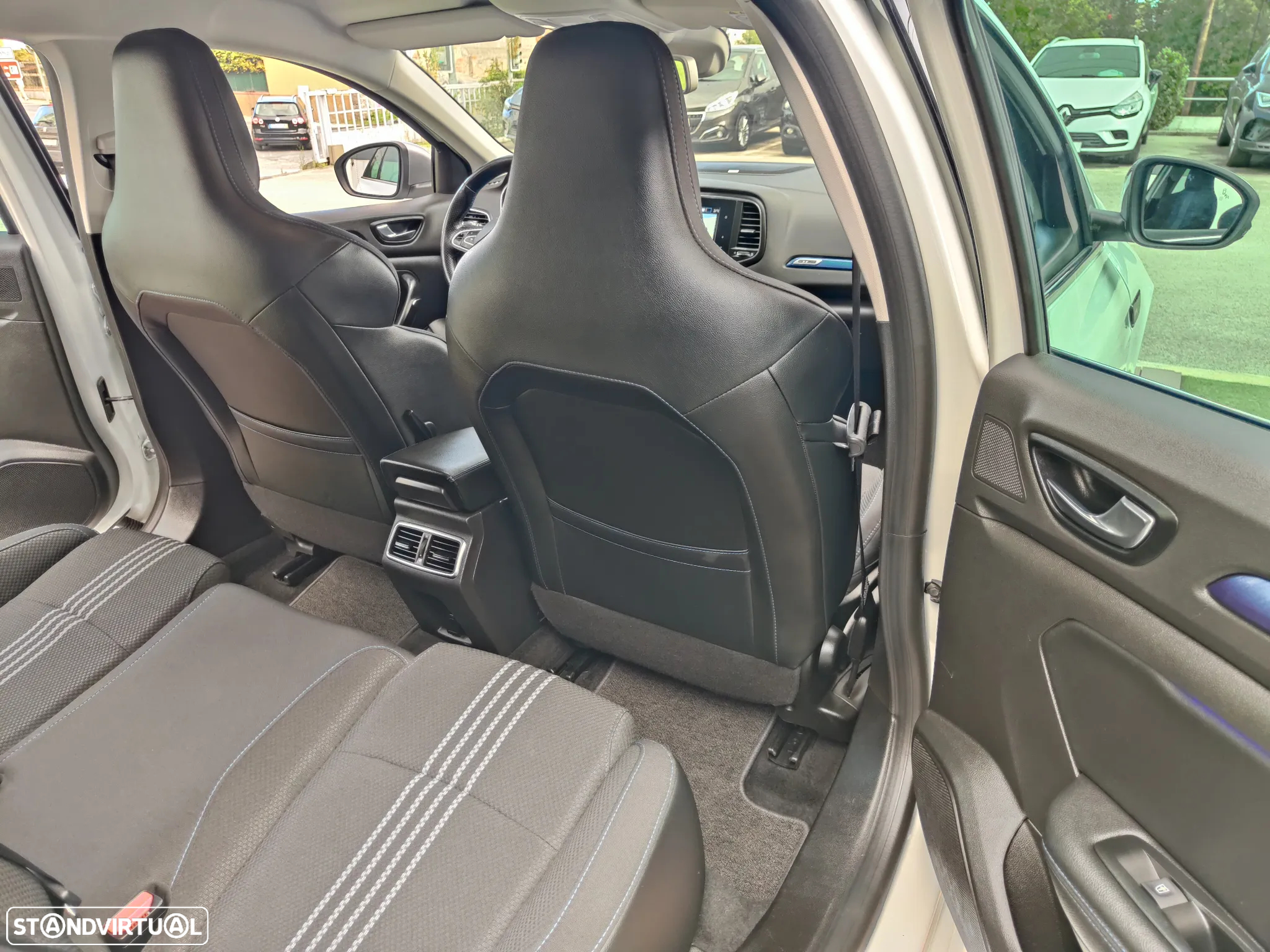 Renault Mégane Sport Tourer 1.5 Blue dCi GT Line EDC - 38