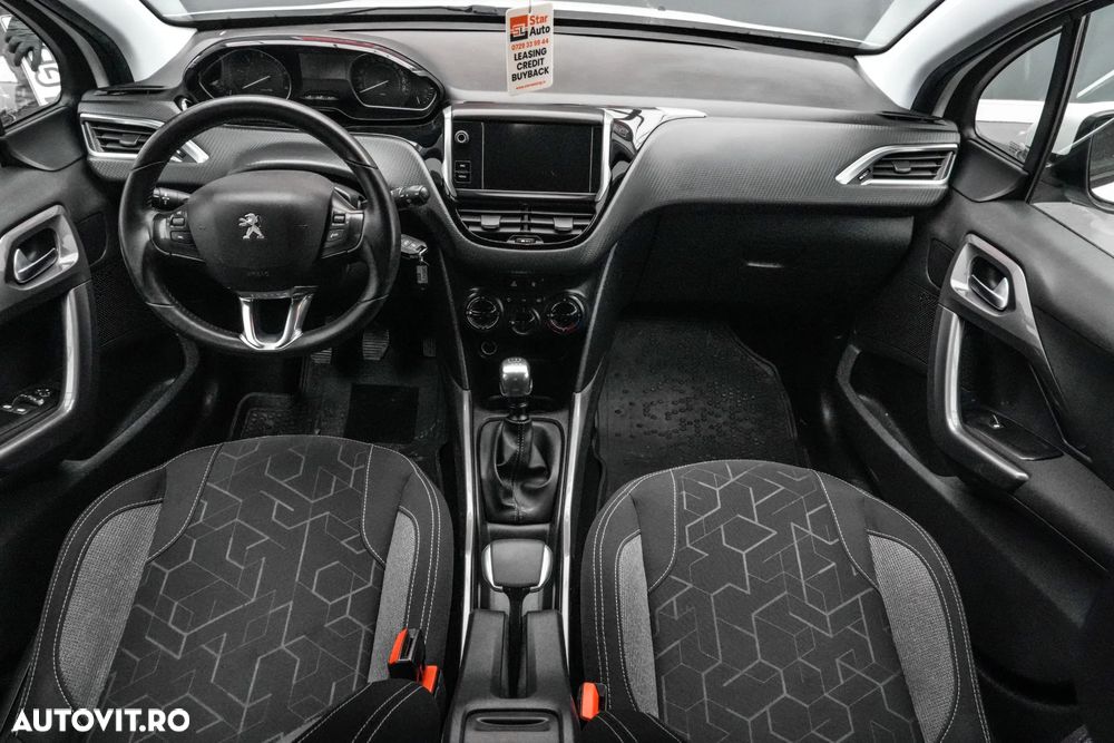 Peugeot 2008 BlueHDi 100 STOP & START Allure - 7