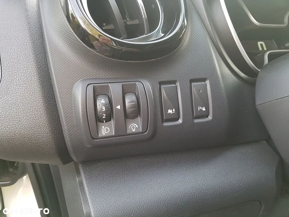 Renault Trafic - 21