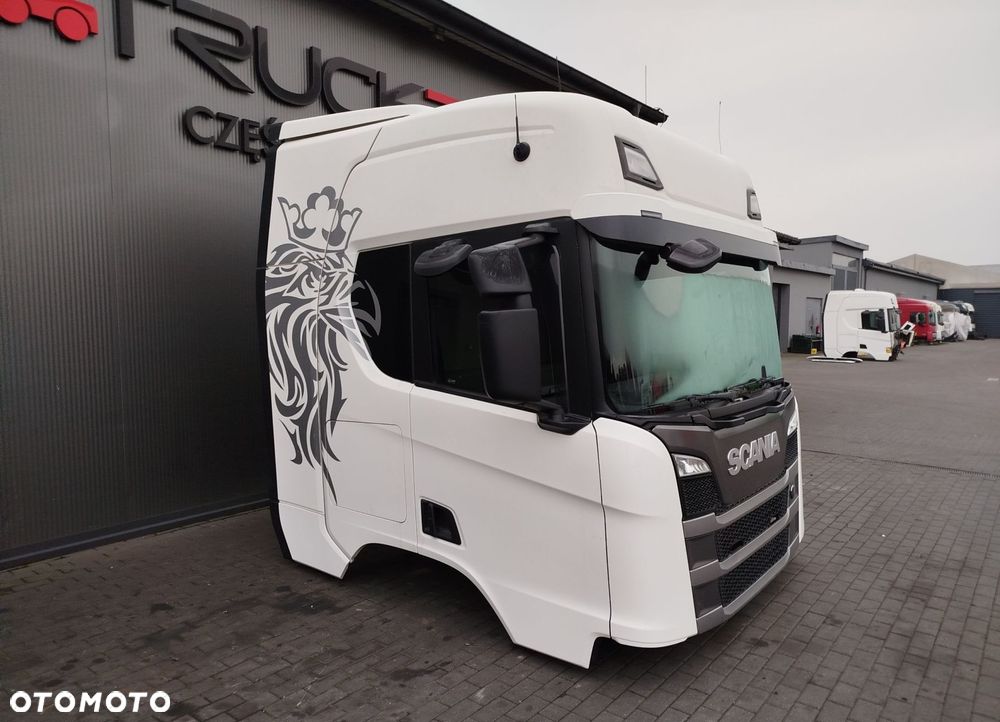 KABINA SCANIA R NTG - 2