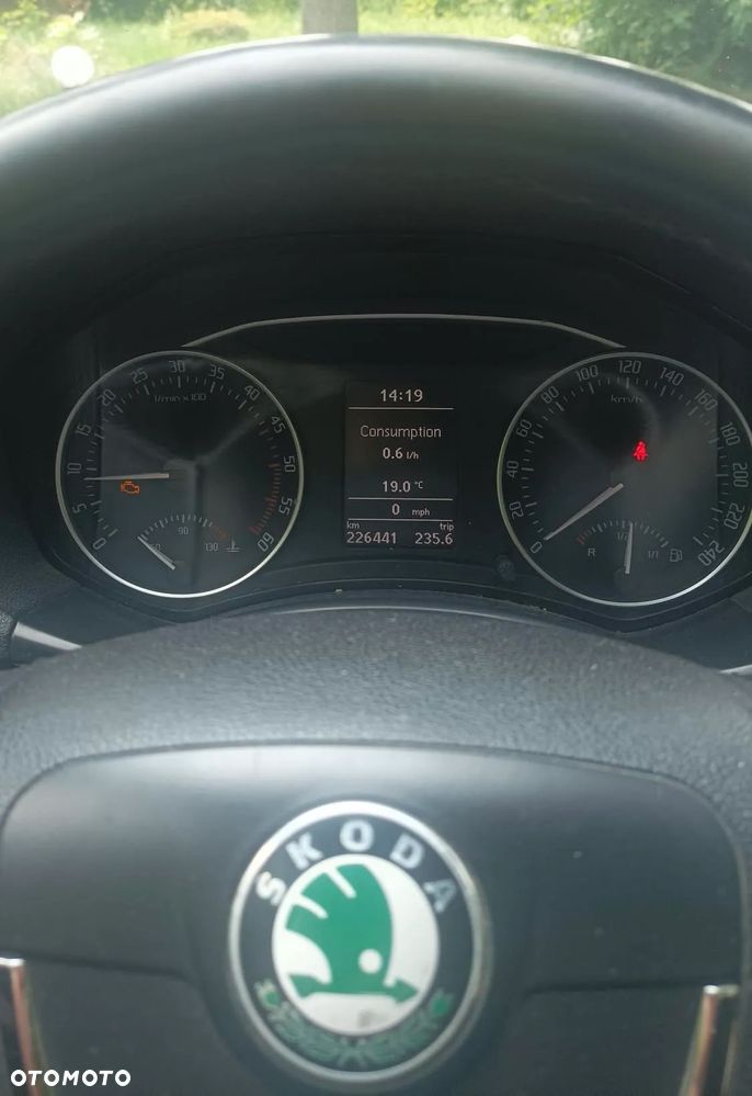 Skoda Octavia 2.0 TDI Ambiente - 6