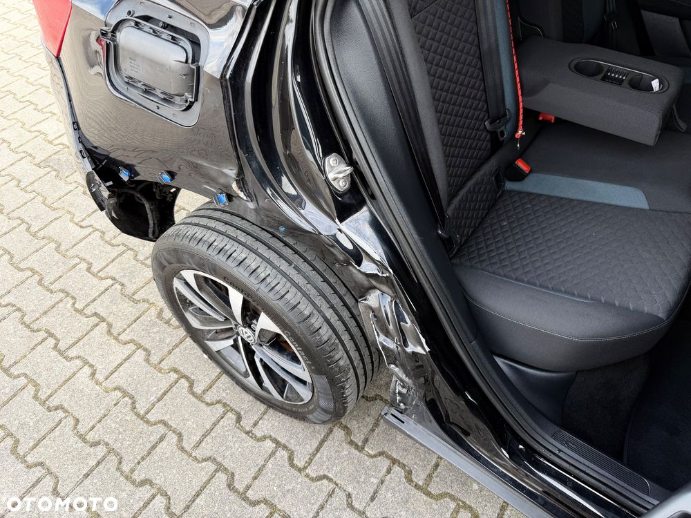 Volkswagen T-Roc 2.0 TDI SCR 4MOTION DSG IQ.DRIVE - 16