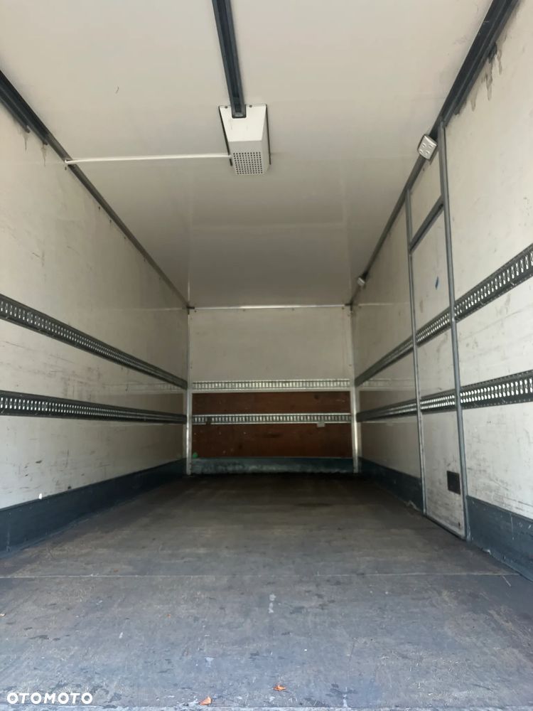 DAF DAF LF 290 kurierka kontener 20 palet - 6