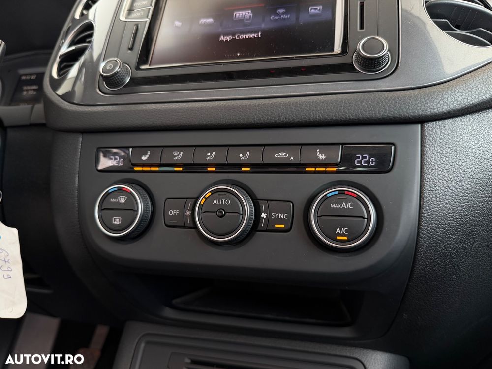 Volkswagen Tiguan 1.4 TSI BlueMotion Technology Sport & Style - 25