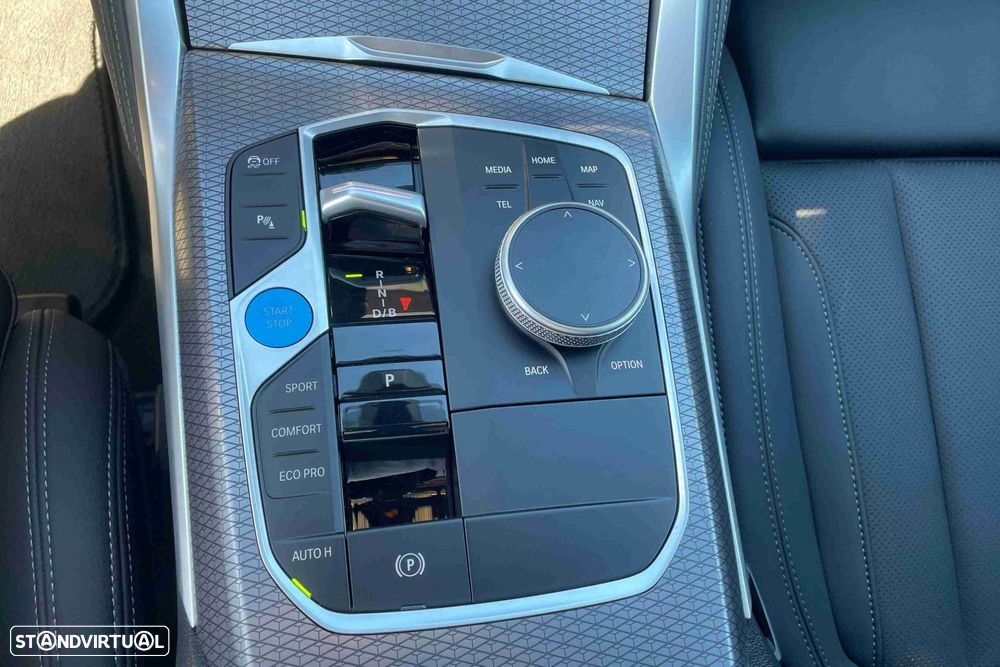 BMW i4 eDrive40 Pack Desportivo M - 18