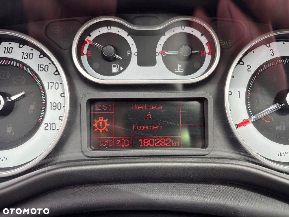 Fiat 500L 0.9 8V Twinair Trekking S&S - 29