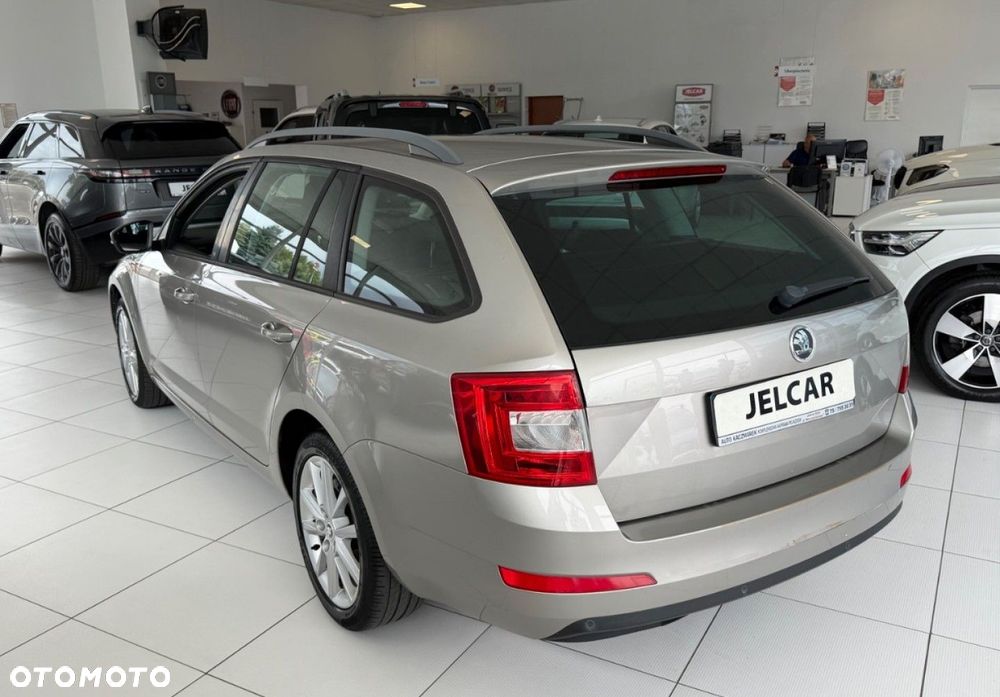 Skoda Octavia 2.0 TDI Style - 3