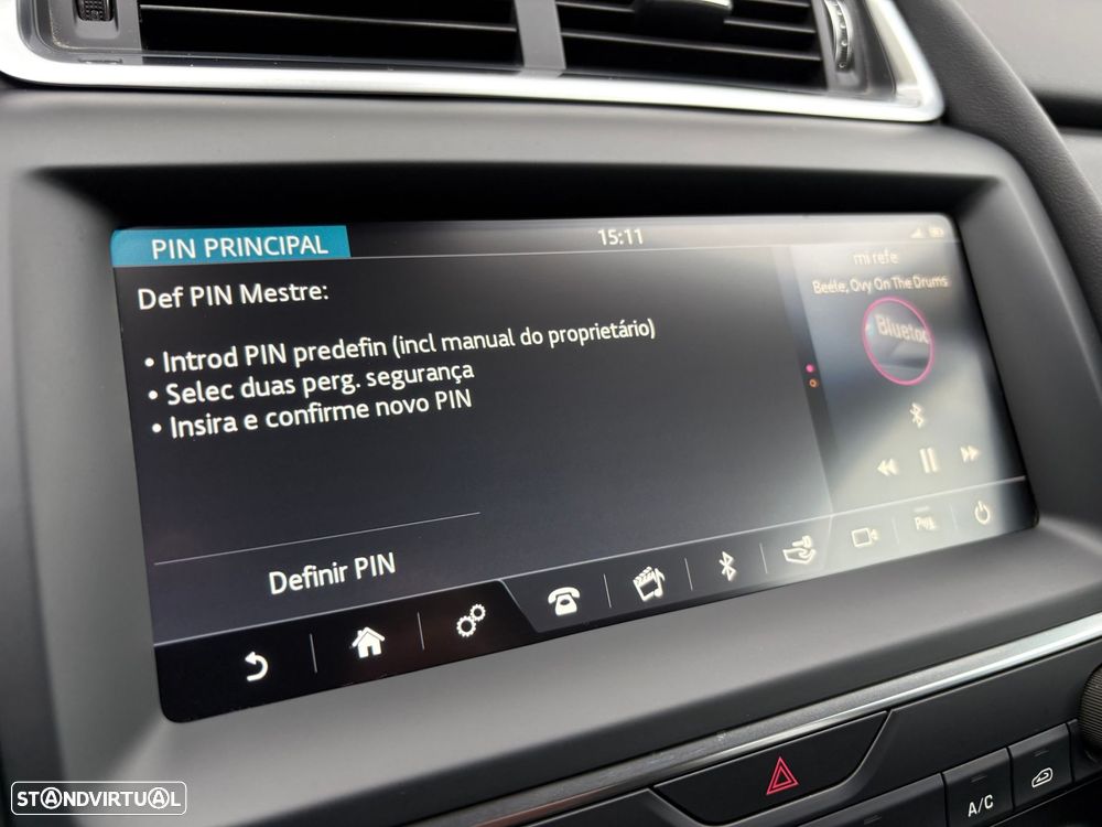 Jaguar E-Pace 2.0 i4D R-Dynamic - 39