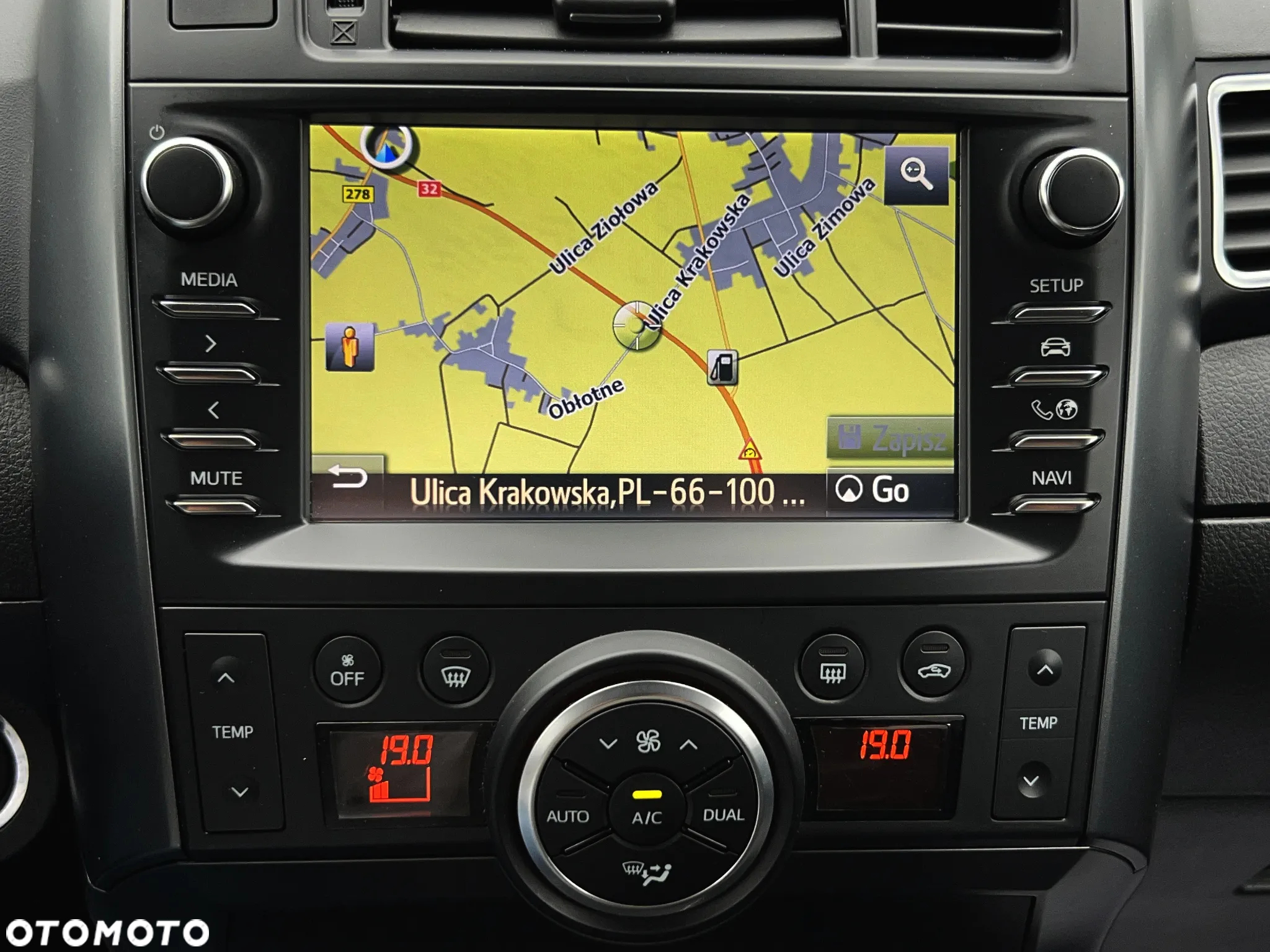 Toyota Verso 1.8 7-Sitzer Comfort - 32