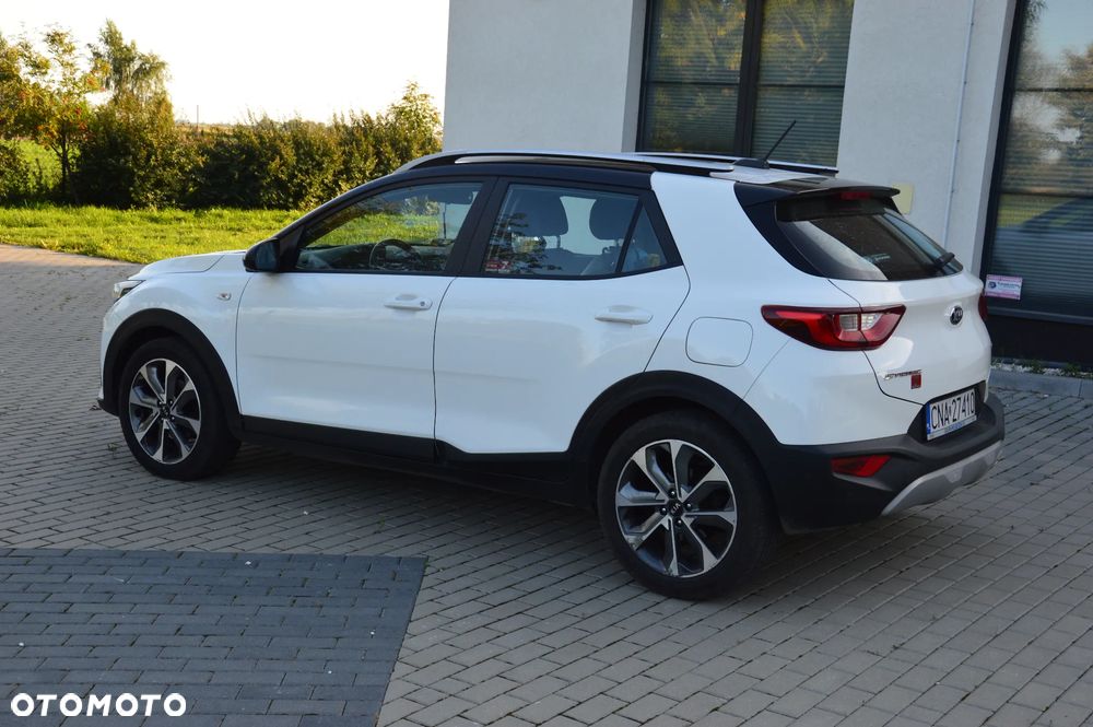 Kia Stonic 1.6 CRDi SCR L - 13