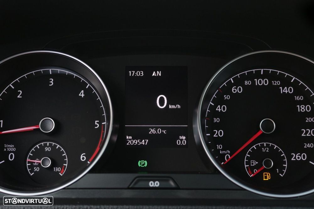 VW Golf Variant 1.6 TDi Confortline - 38