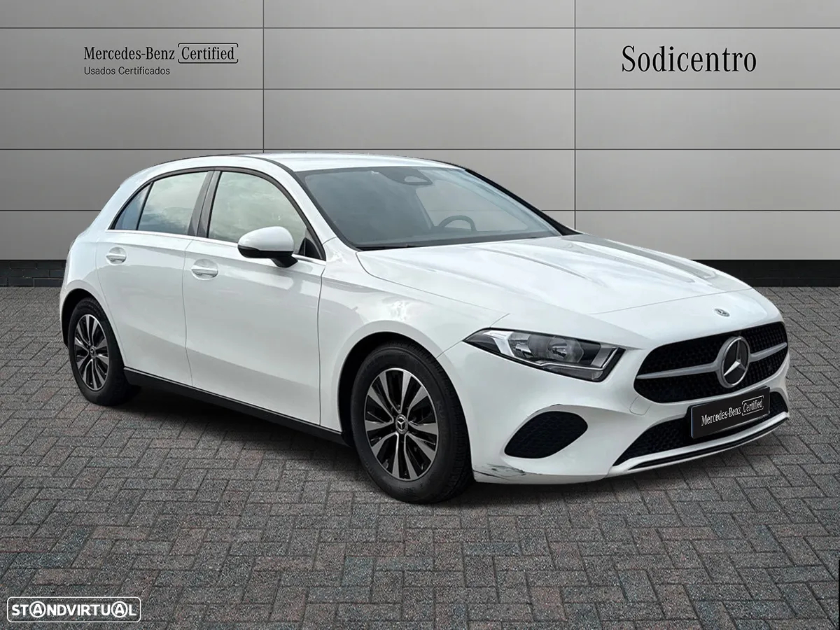 Mercedes-Benz A 200 Standard - 2