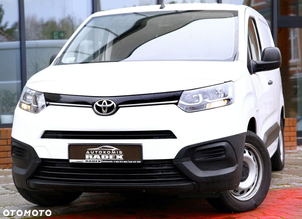 Toyota Proace City - 17