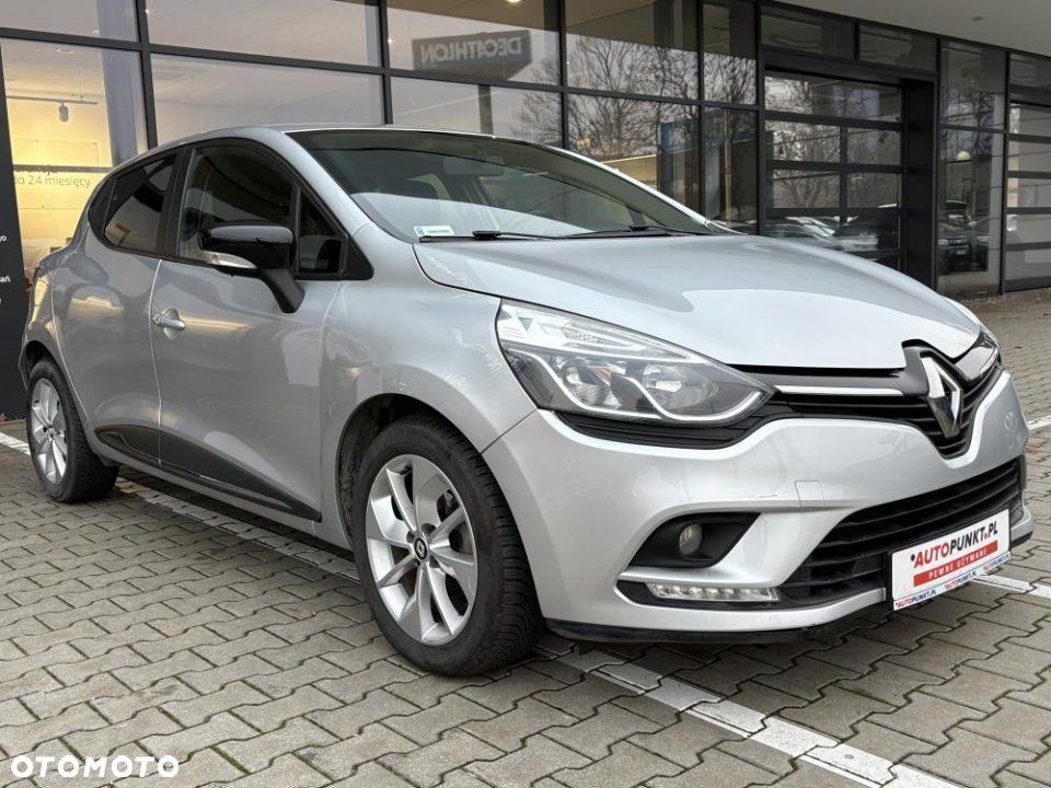 Renault Clio - 2