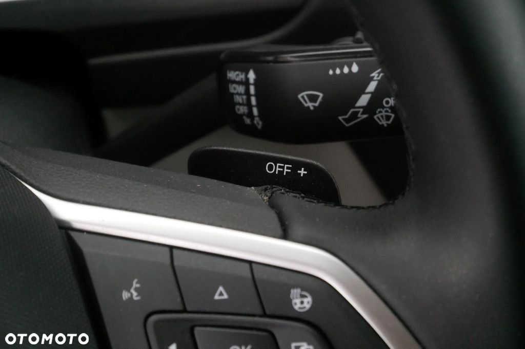 Volkswagen Tiguan - 29