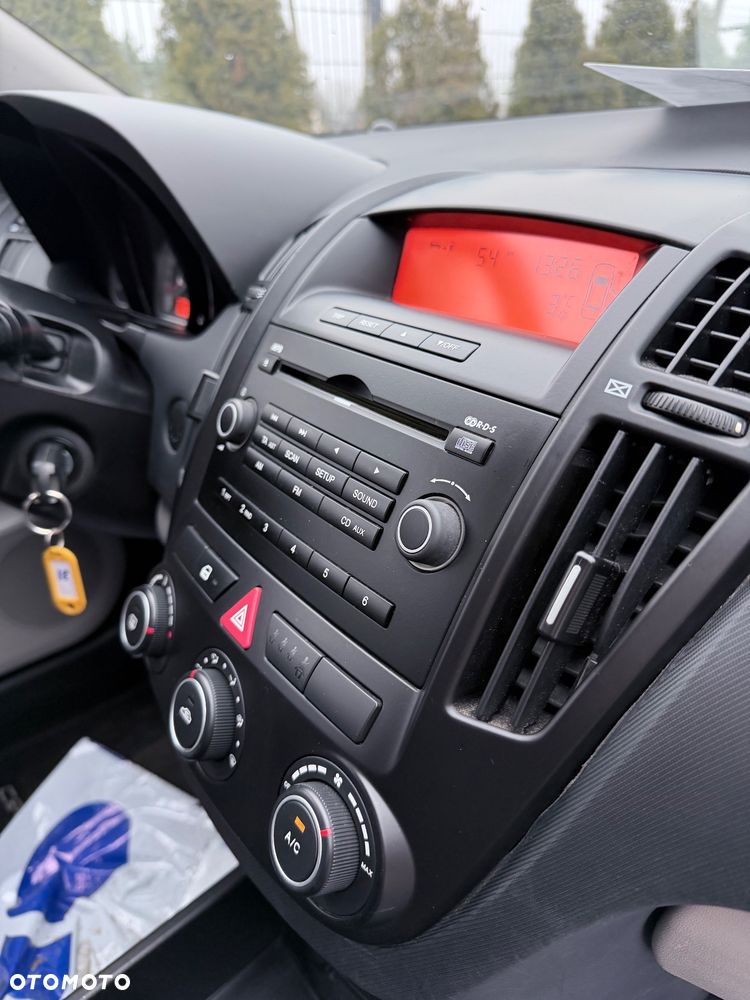 Kia Ceed 1.6 CVVT LX - 9