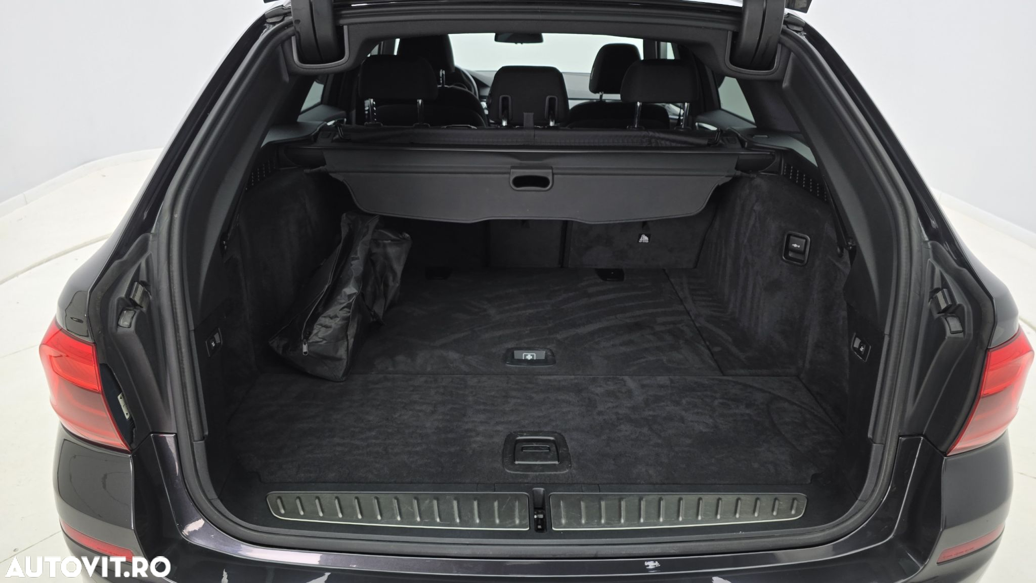BMW Seria 5 - 25
